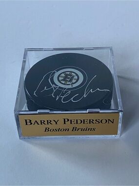 Barry Pederson Signed Puck New NIB Authentic Boston Bruins Hockey NE Picture
